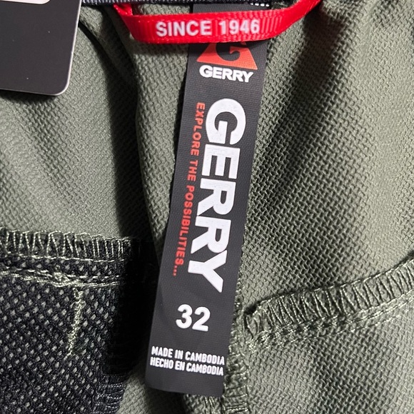 Gerry Tech Short 32 Green Stretch UV Protection Multi-Pocketed Outdoors NWT - Picture 9 of 11